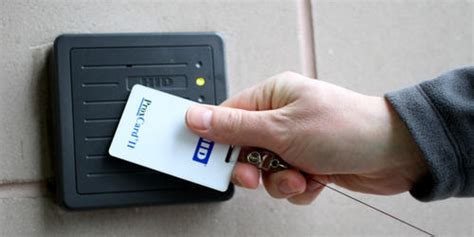 rfid personnel tracking vs fingerprint|rfid key card vs biometric.